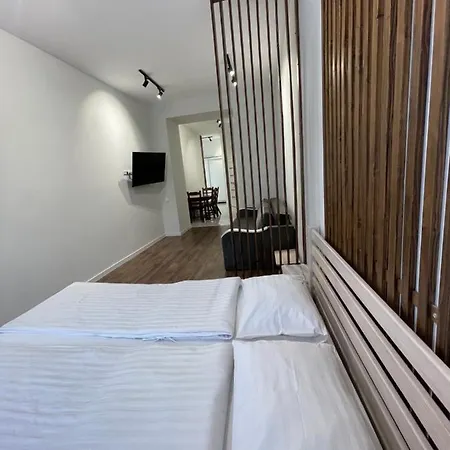 фурманська, 3 Apartmán