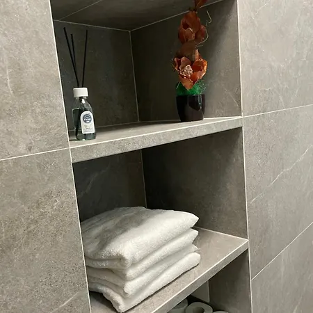 фурманська, 3 *